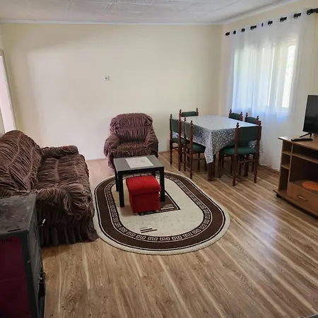Seosko Domacinstvo Radovanovic * Bajina Basta