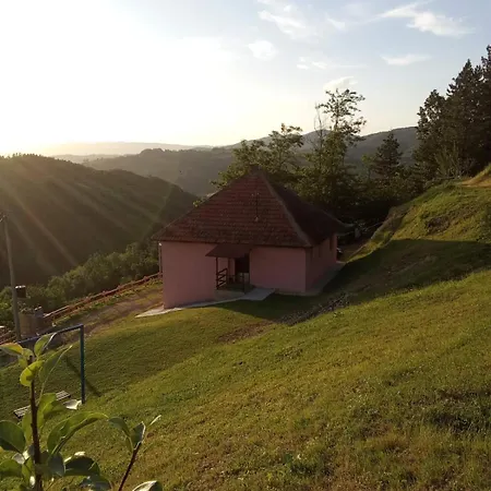 Seosko Domacinstvo Radovanovic *