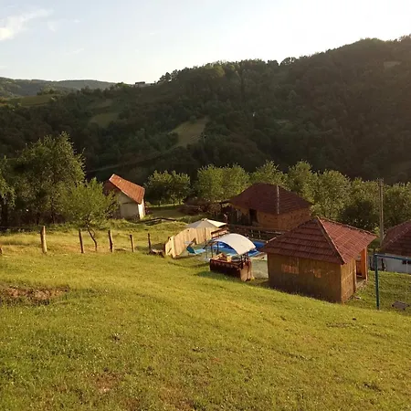 Seosko Domacinstvo Radovanovic